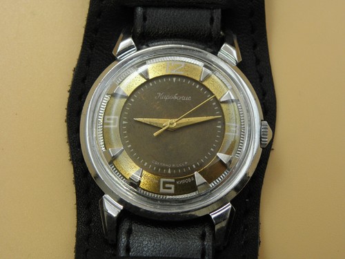 Orologio meccanico sovietico